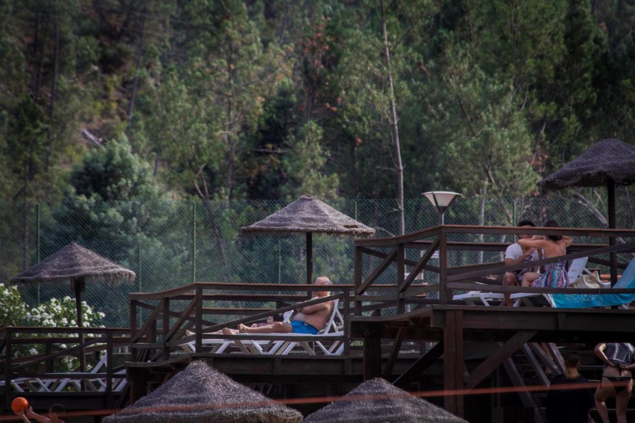 Xisto Camping Janeiro de Baixo Exterior photo